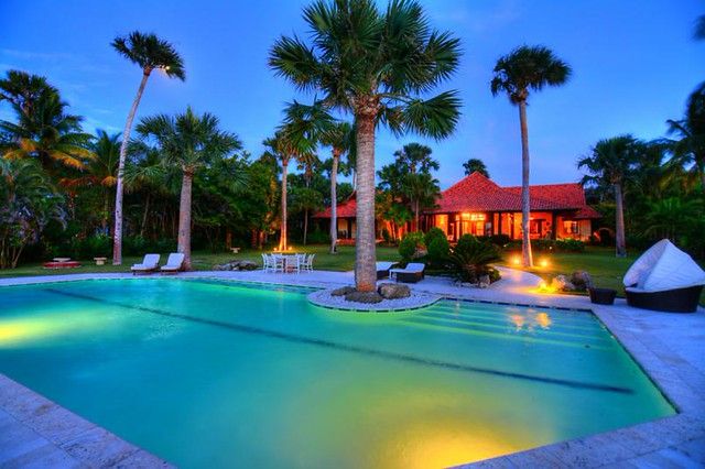 Summerfield Bali: Stay in Luxury Jimbaran Villas